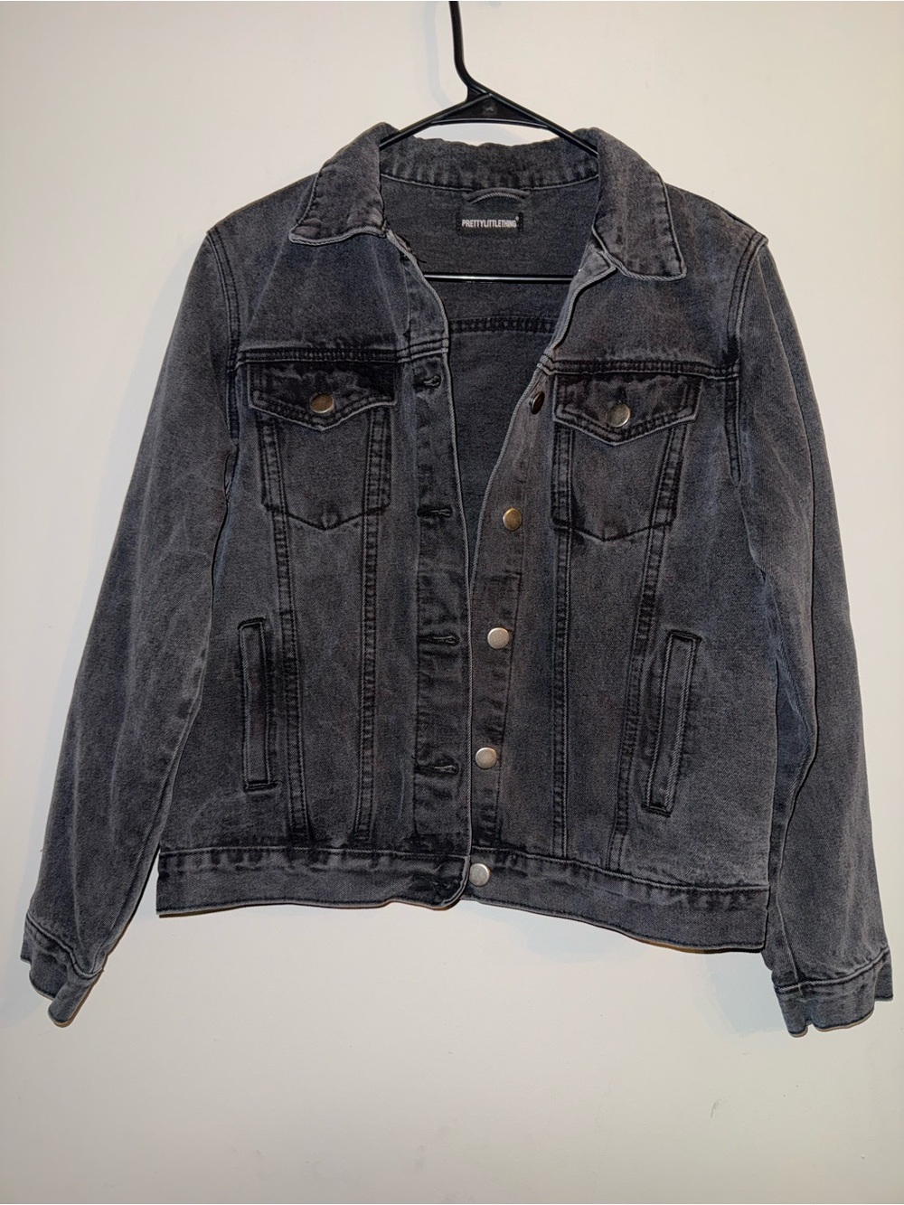 PrettyLittleThing Faded Black Denim Jacket
